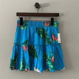 NWT SO TURQUOISE BLUE TIERED MINI SKIRT WITH ELASTIC WAIST SIZE MEDIUM